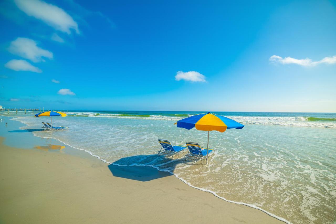 Apartamento Newly Renovated Oceanfront Studio W/ Balcony - Daytona Beach Exterior foto